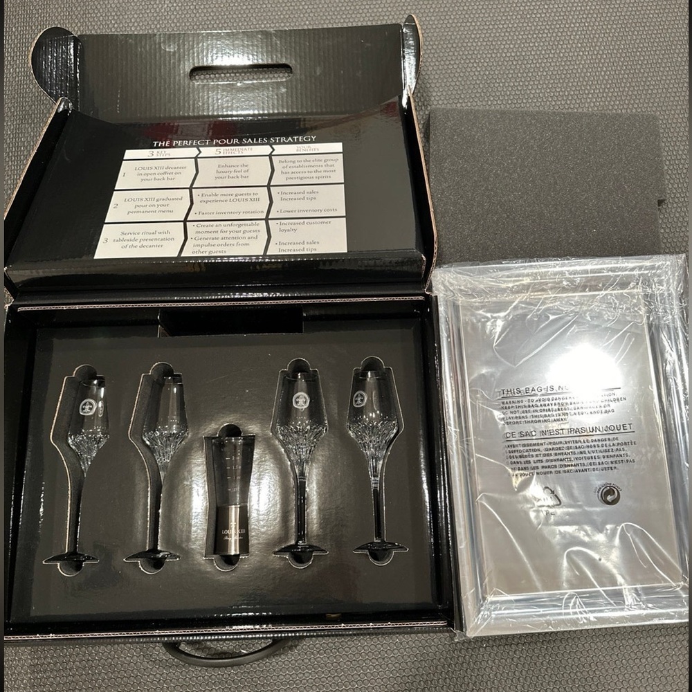 Remy Martin Louis XIII complete set